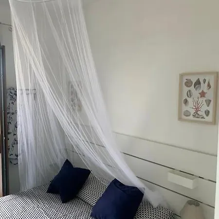 펜션 Casa Capo Falcone - Terraced House With Wonderful Sea View - 스틴티노